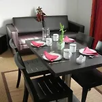 Ξενοδοχείο με διαμερίσματα Appart'city Confort Nantes Ouest Saint-Herblain