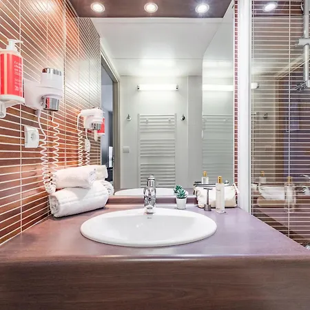 Appart'city Confort Nantes Ouest Apart Otel 3*