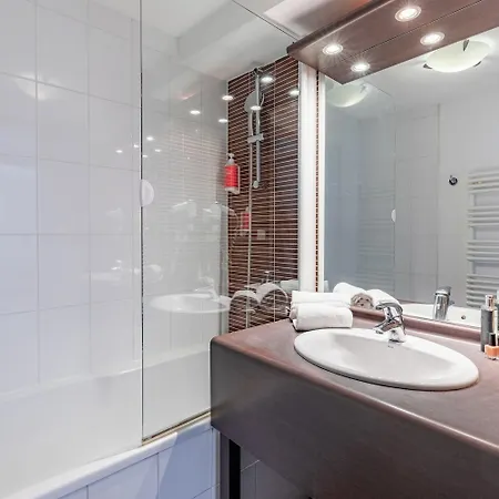 Hotel apartamentowy Appart'city Confort Nantes Ouest 3*