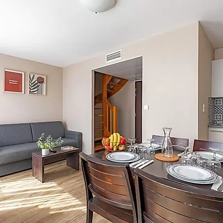 Appart'city Confort Nantes Ouest 3* 생헤블랑