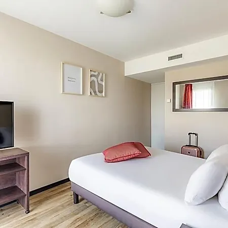 Appart'city Confort Nantes Ouest 3* 생헤블랑